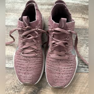 Nike women’s shoes